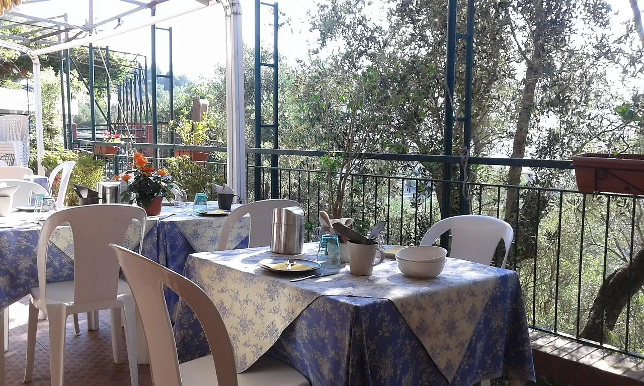 Bed & Breakfast Rooms And Breakfast Da Carla Sestri Levante Italia